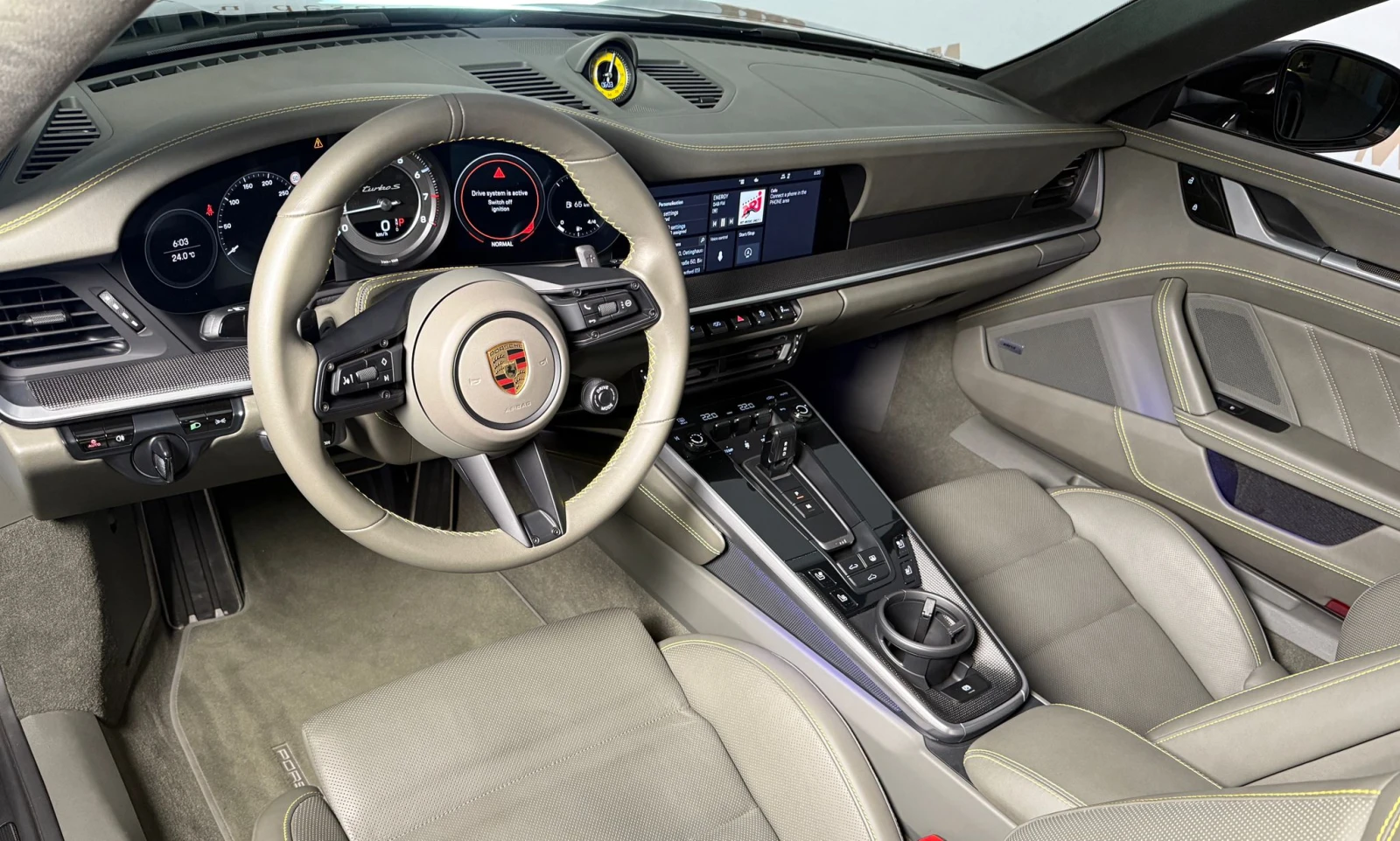 Porsche 911 Turbo S* Chrono* Carbon* Lift* Bose* Pano - изображение 7