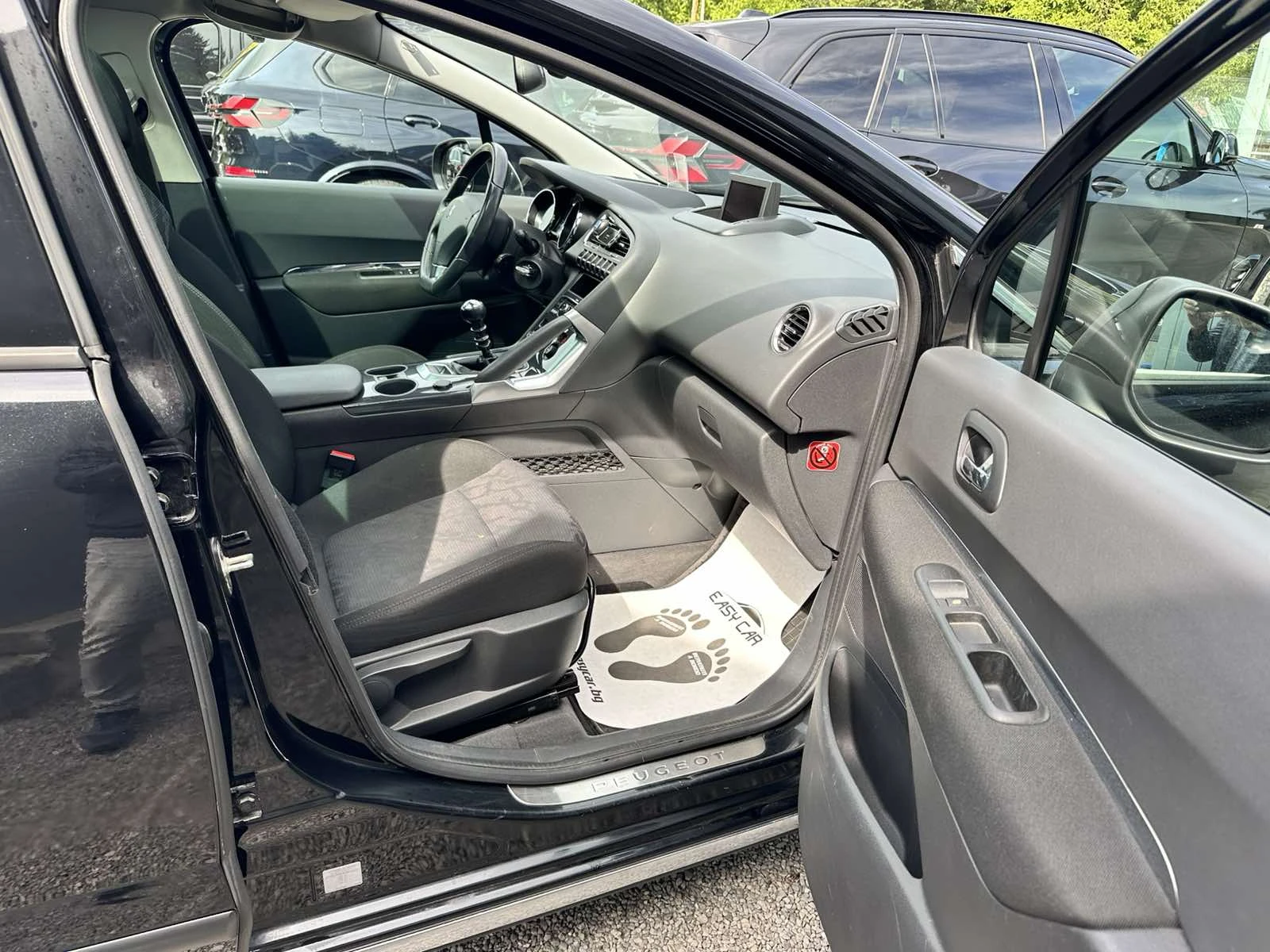 Peugeot 3008 2.0 HDI / PANO/ HUD | Mobile.bg — изображение 15