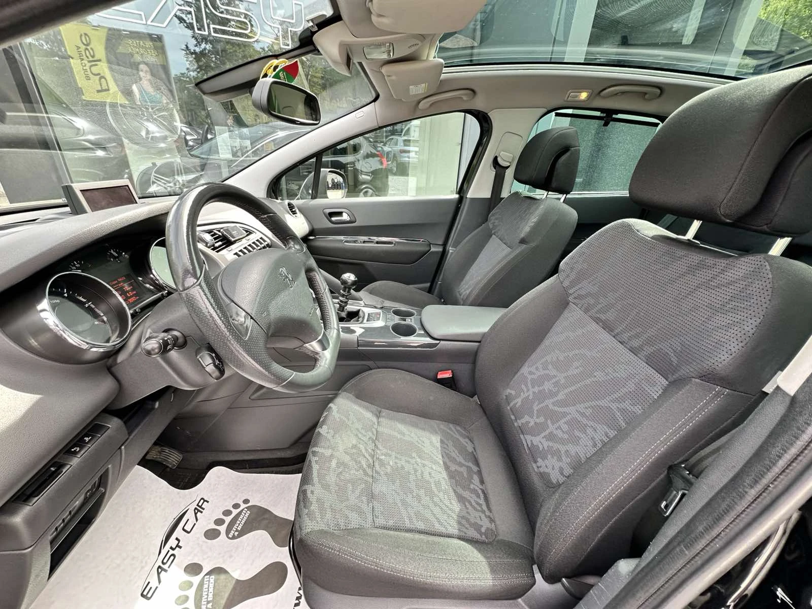 Peugeot 3008 2.0 HDI / PANO/ HUD - изображение 6