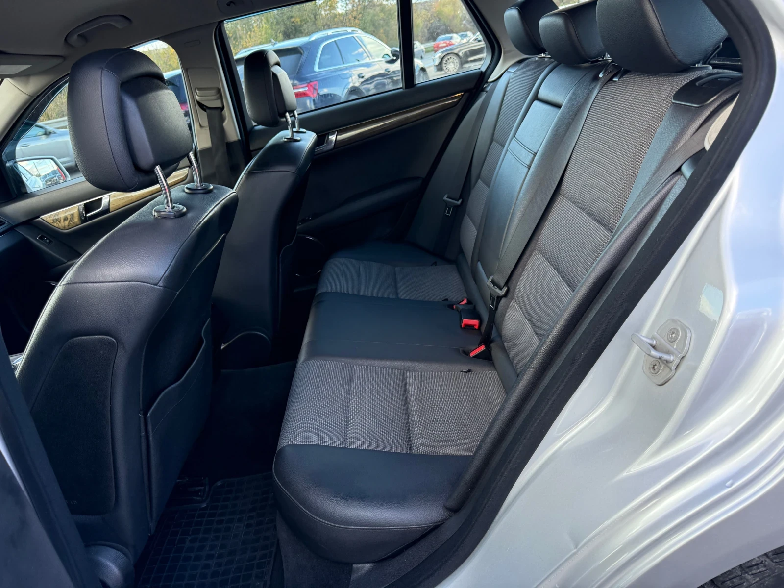 Mercedes-Benz C 350 350/4Matic / ! 100%  | Mobile.bg   15