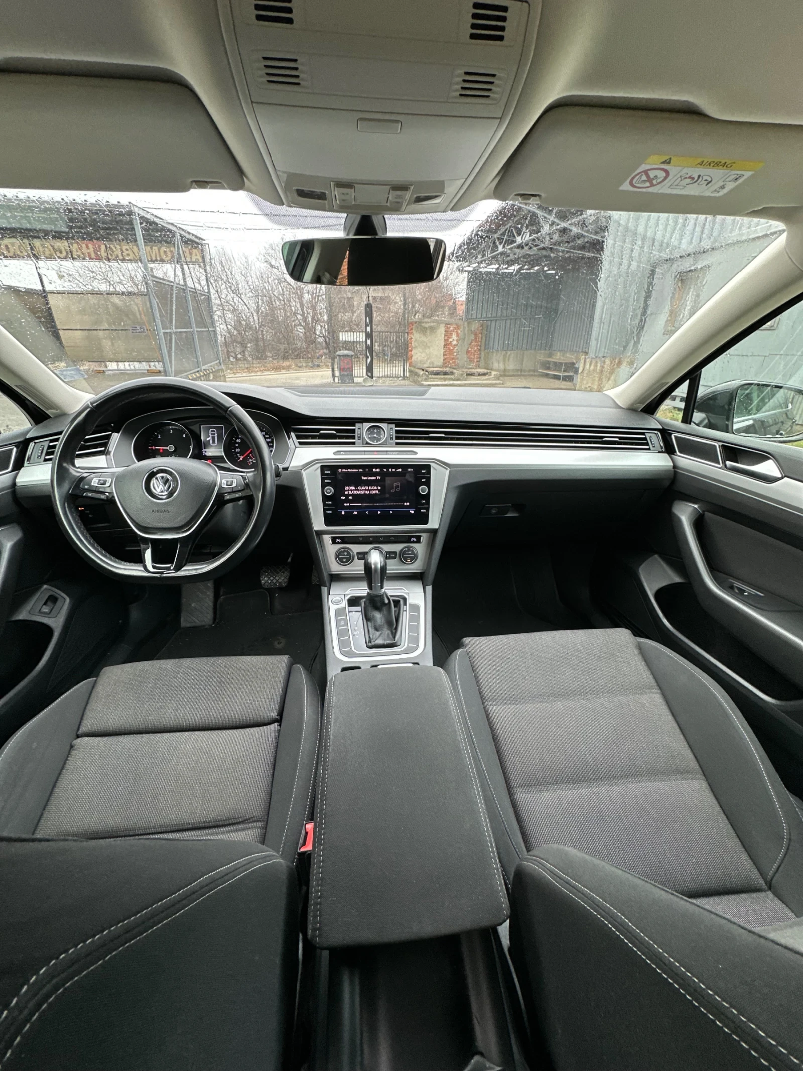 VW Passat  - изображение 7