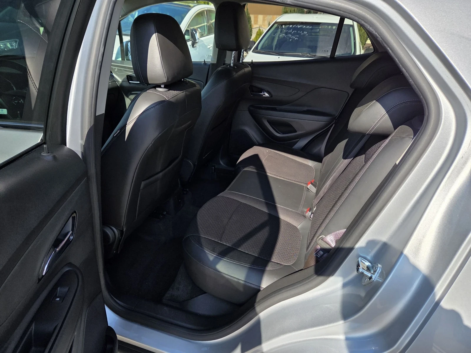 Opel Mokka X КАТО НОВА! 2017г.! EURO 6!130000KM!, снимка 14 - Автомобили и джипове - 53744685