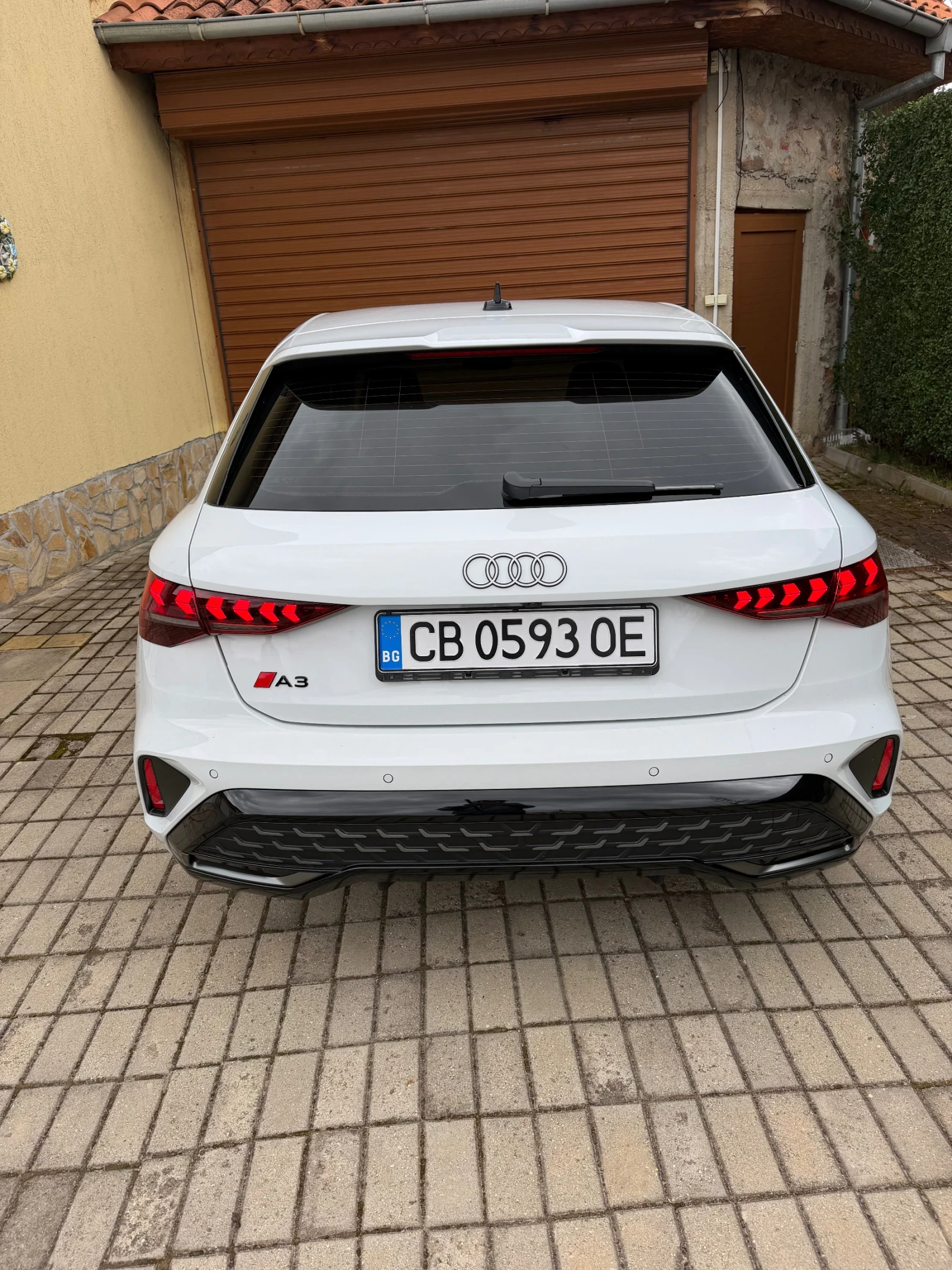 Audi A3 S-Line 2.0 TDI 150 k.c., снимка 4 - Автомобили и джипове - 54148741