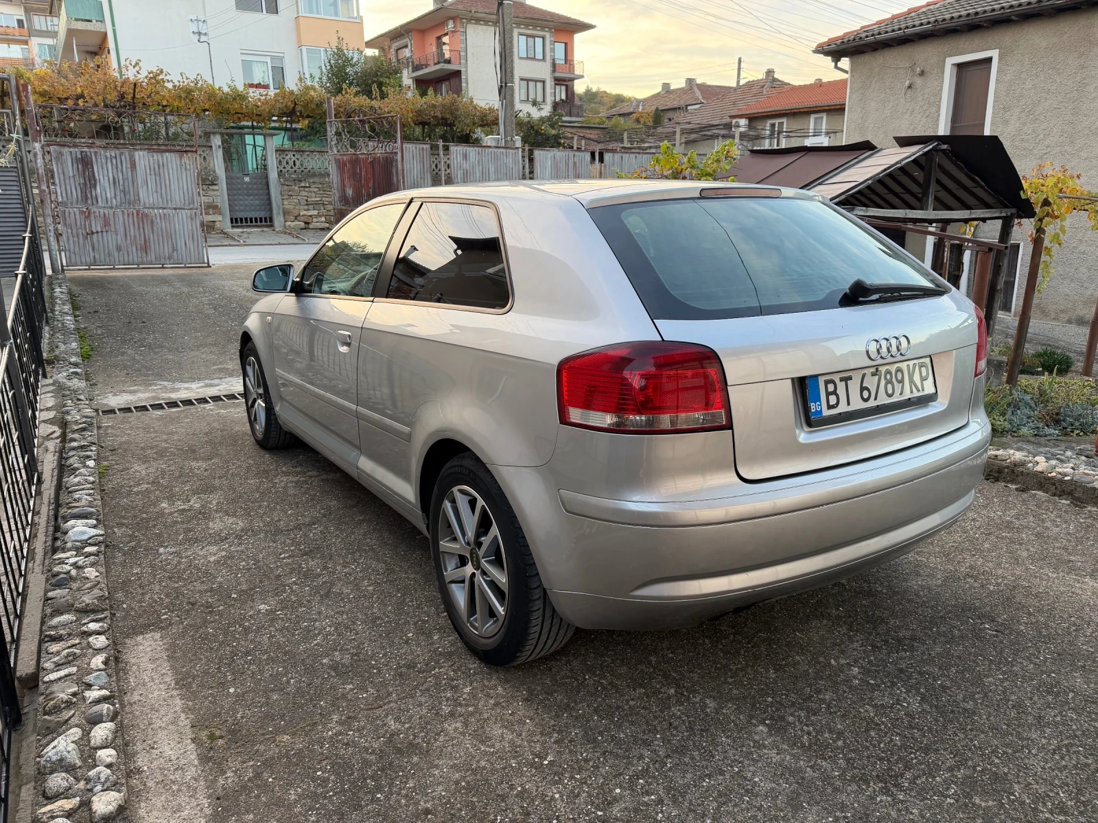 Audi A3 1.9 TDI, 105 к.с., климатроник, снимка 5 - Автомобили и джипове - 54188141