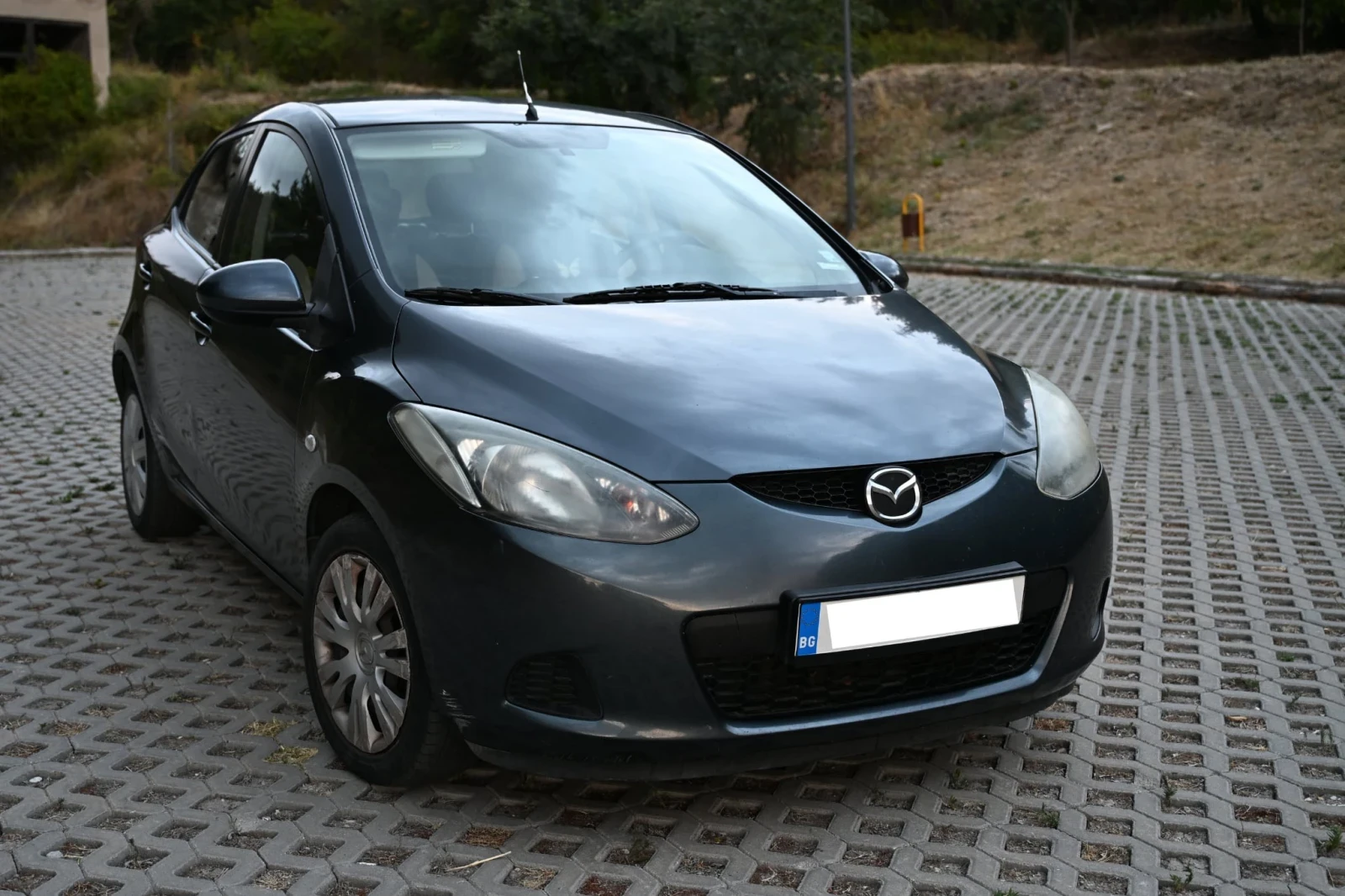 Mazda 2, снимка 5 - Автомобили и джипове - 55486912