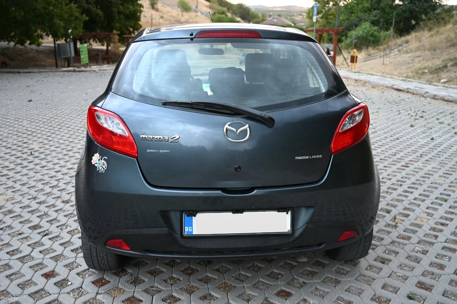 Mazda 2, снимка 2 - Автомобили и джипове - 55486912