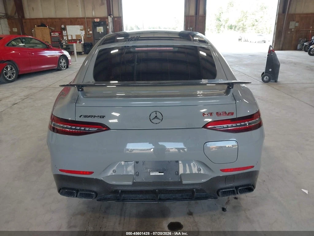 Mercedes-Benz GT * S E PERFORMANCE * CARFAX * ОПЦИЯ ЗА ФИНАНСИРАНЕ , снимка 16 - Автомобили и джипове - 55800924