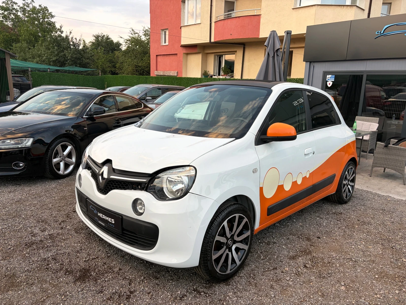 Renault Twingo 98000km, снимка 8 - Автомобили и джипове - 55893983
