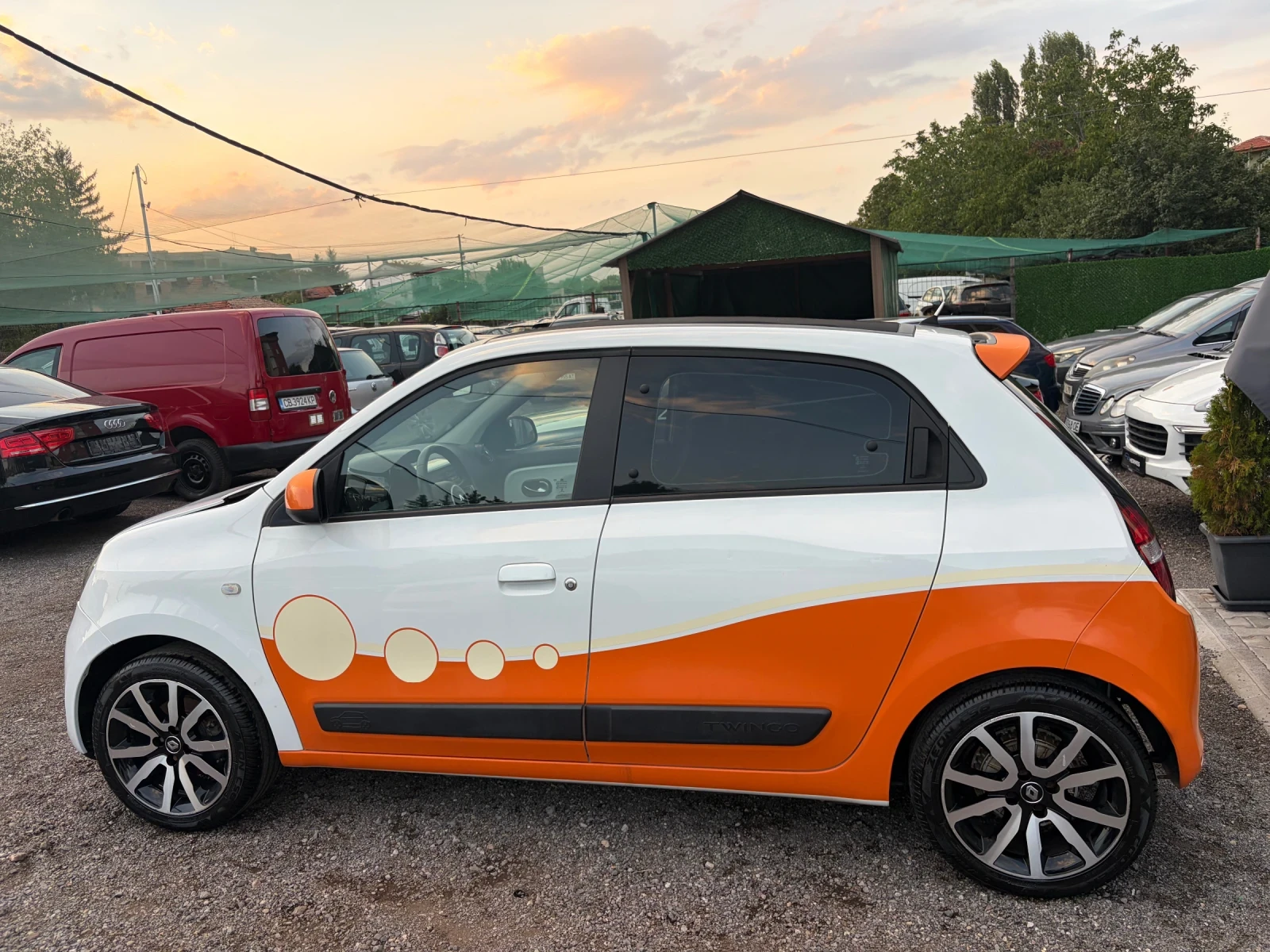 Renault Twingo 98000km, снимка 7 - Автомобили и джипове - 55893983