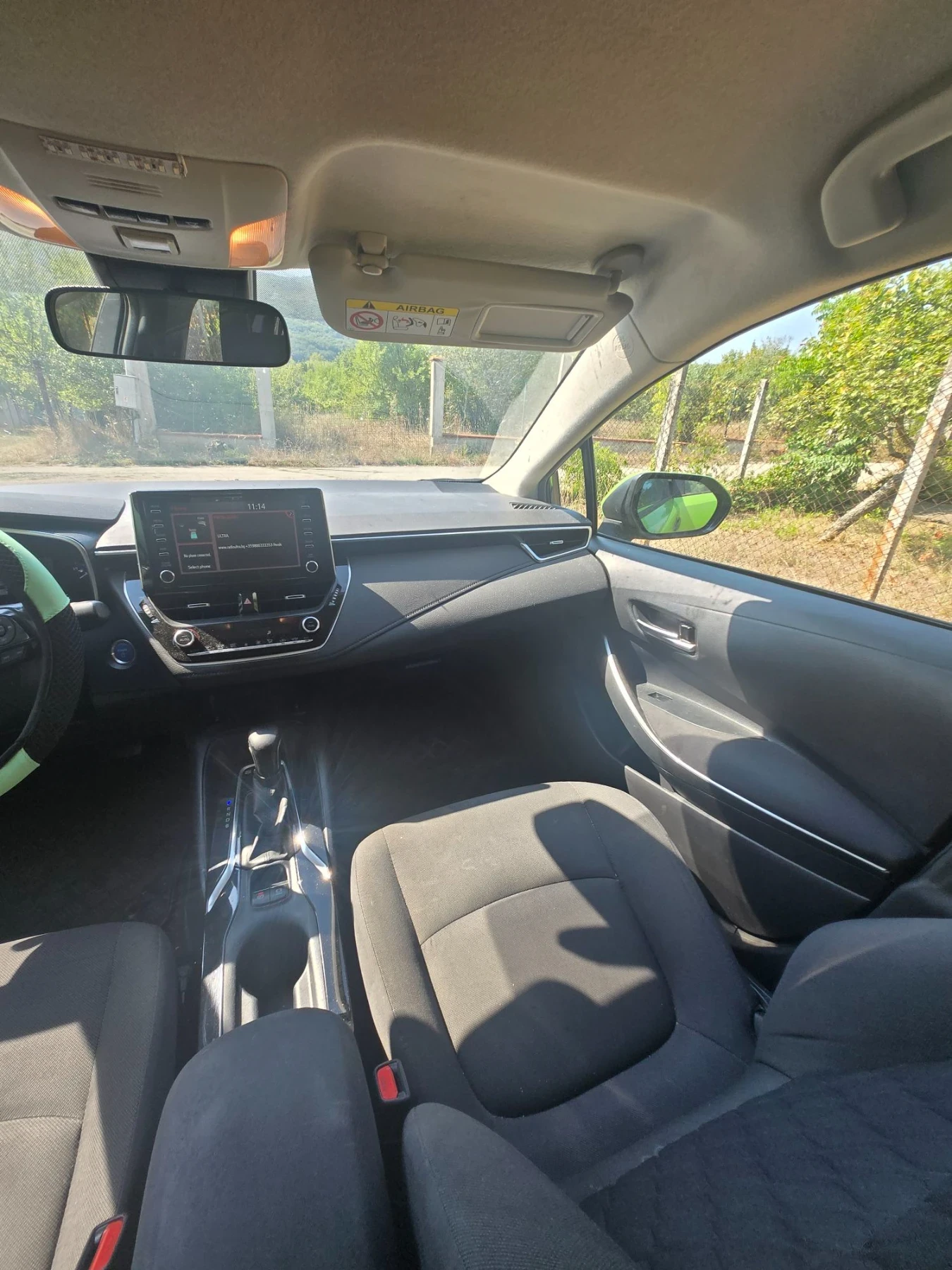 Toyota Corolla 1 , 8 Hibrid, снимка 10 - Автомобили и джипове - 56017830