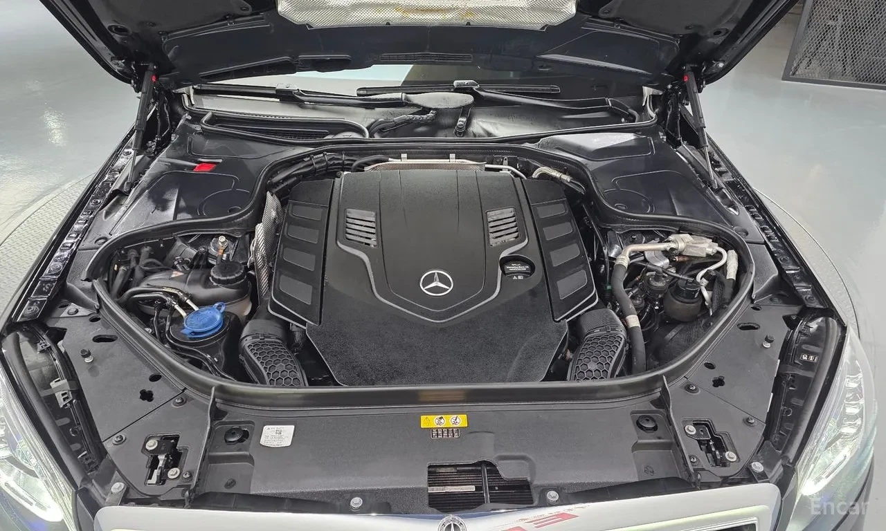 Mercedes-Benz S 560 4MATIC, снимка 5 - Автомобили и джипове - 56211889