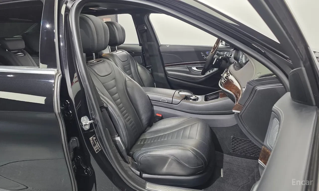 Mercedes-Benz S 560 4MATIC, снимка 10 - Автомобили и джипове - 56211889
