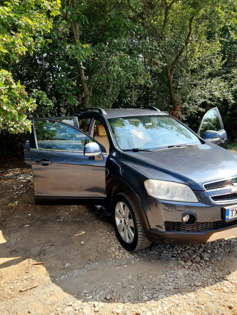 Chevrolet Captiva, снимка 5 - Автомобили и джипове - 47381670