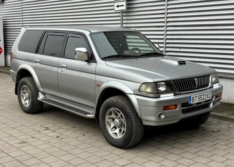 Mitsubishi Pajero sport, снимка 12 - Автомобили и джипове - 52898676
