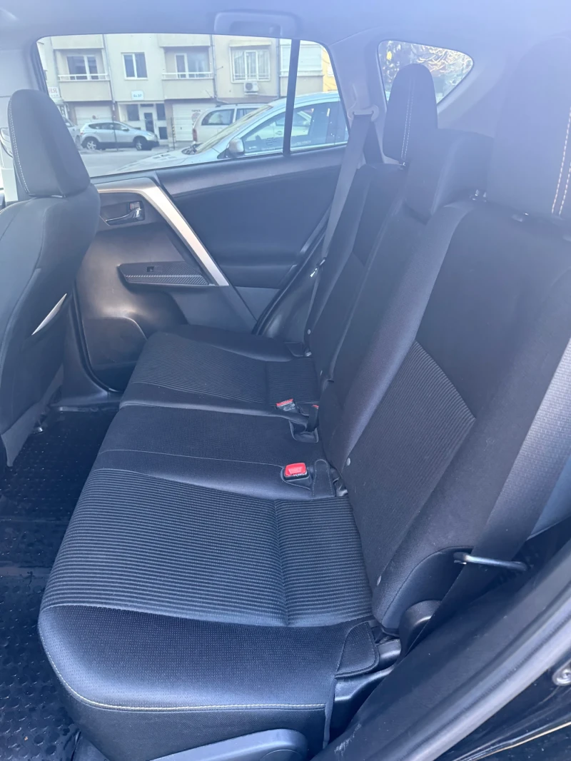 Toyota Rav4 XLE- Газова уредба, снимка 11 - Автомобили и джипове - 53403004