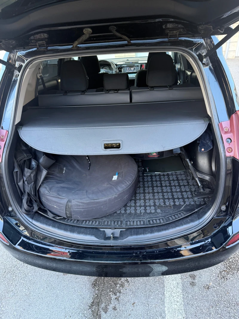 Toyota Rav4 XLE- Газова уредба, снимка 9 - Автомобили и джипове - 53403004