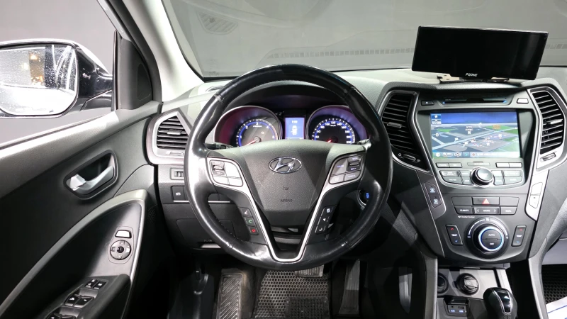 Hyundai Santa fe 2.0 CRDI / АВТОМАТИК / СЕРВИЗНА ИСТОРИЯ !!!, снимка 10 - Автомобили и джипове - 53455452