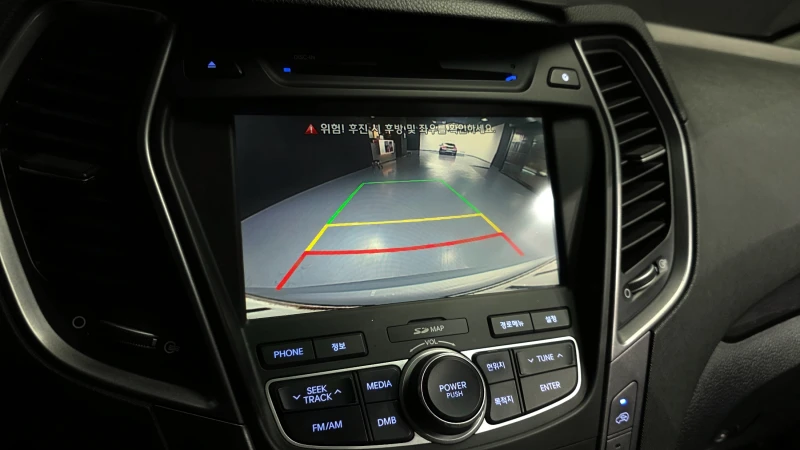 Hyundai Santa fe 2.0 CRDI / АВТОМАТИК / СЕРВИЗНА ИСТОРИЯ !!!, снимка 14 - Автомобили и джипове - 53455452