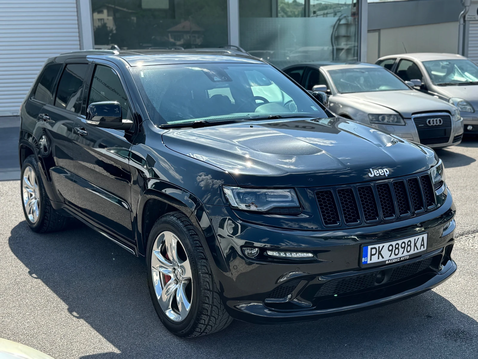 Jeep Grand cherokee SRT - изображение 3