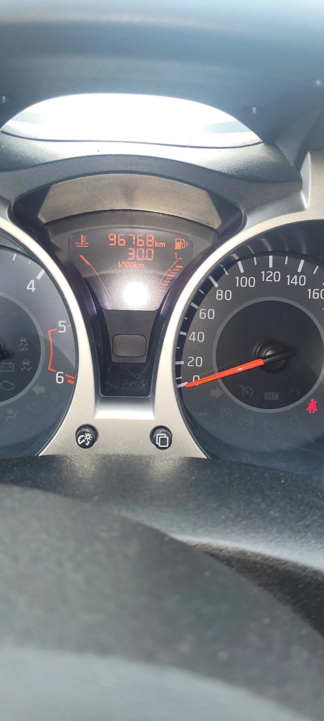 Nissan Juke  - изображение 8