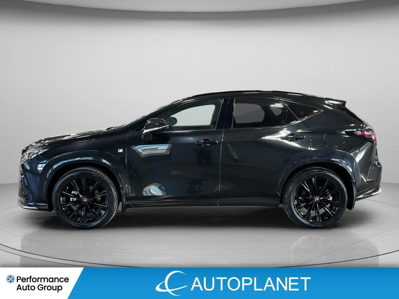 Lexus NX 350h F-Sport 1 AWD С РЕГИСТРАЦИЯ & АВТОКРЕДИТ - изображение 2