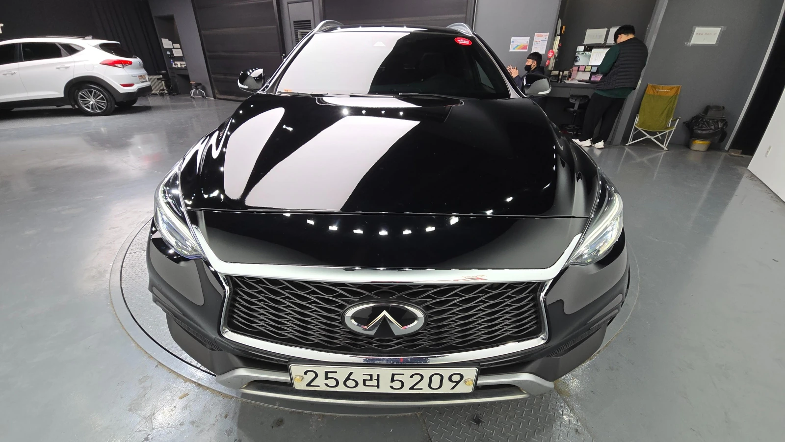 Infiniti QX30 2.0* AWD* ESSENSIAL* �������* ������* ������*  | Mobile.bg � ����������� 5