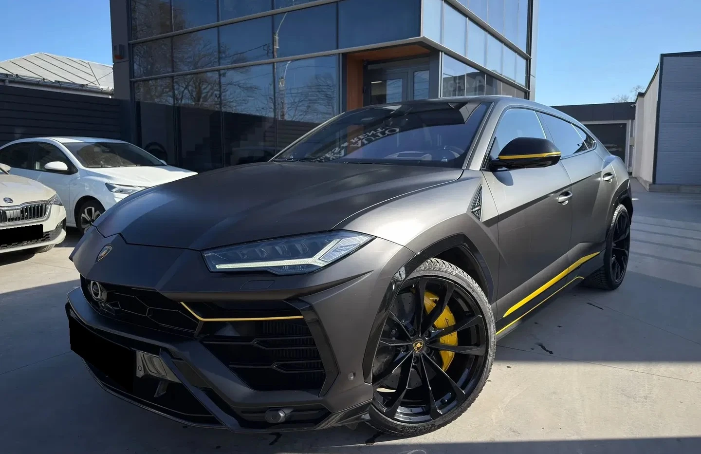 Lamborghini Urus V8 AWD