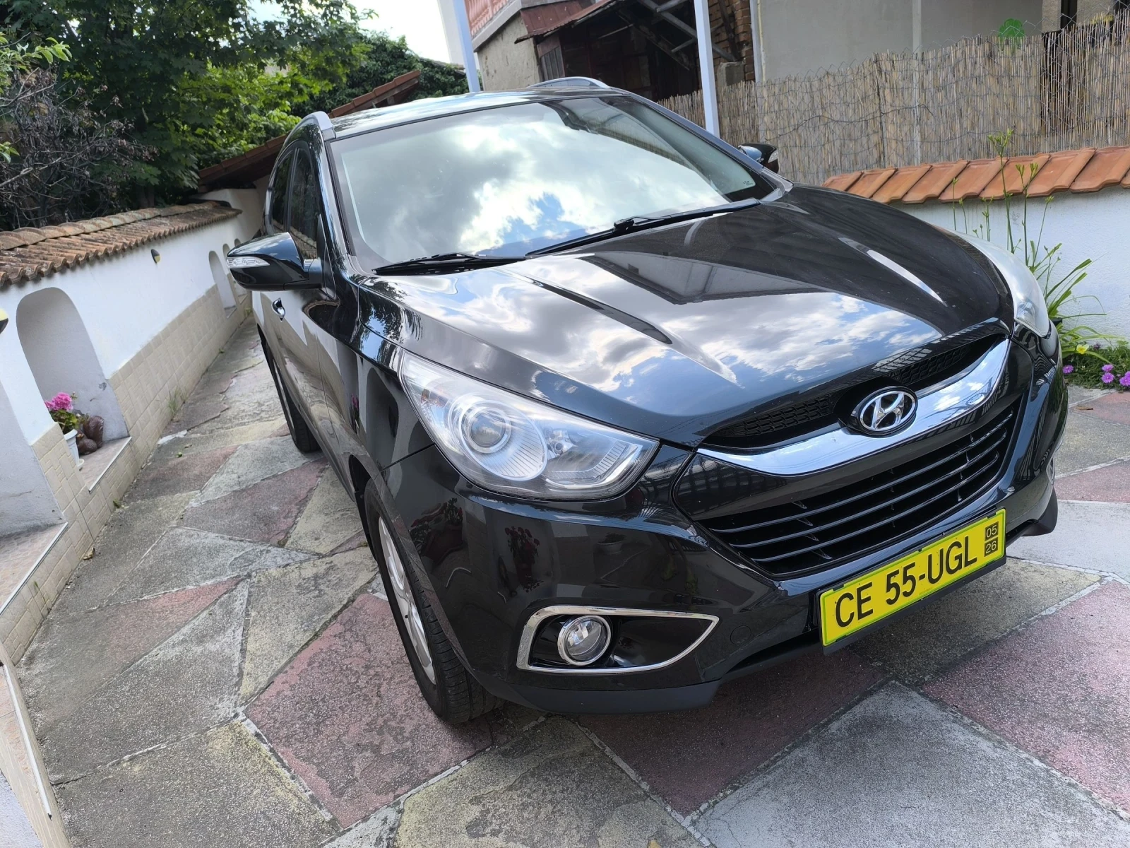 Hyundai IX35 2.0бензин 4/4, снимка 3 - Автомобили и джипове - 54793941
