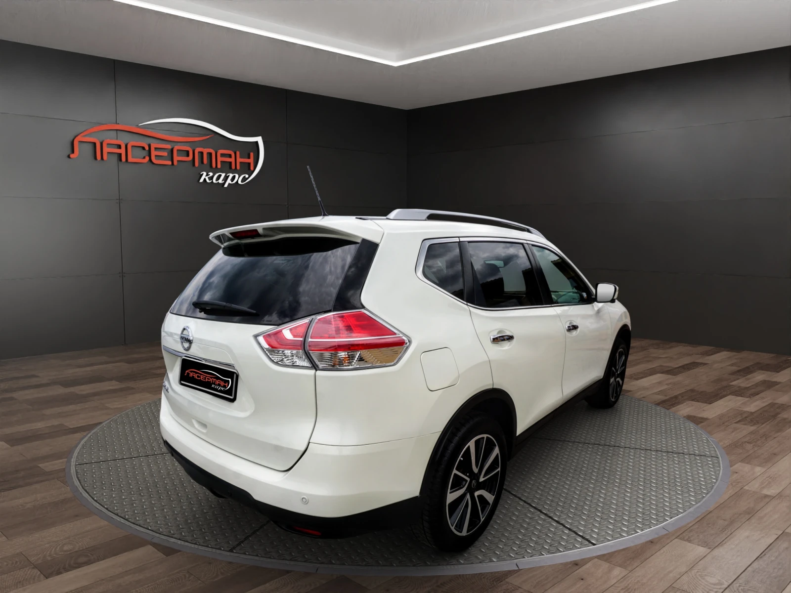 Nissan X-trail 1.6DCI TEKNA, снимка 3 - Автомобили и джипове - 55234841