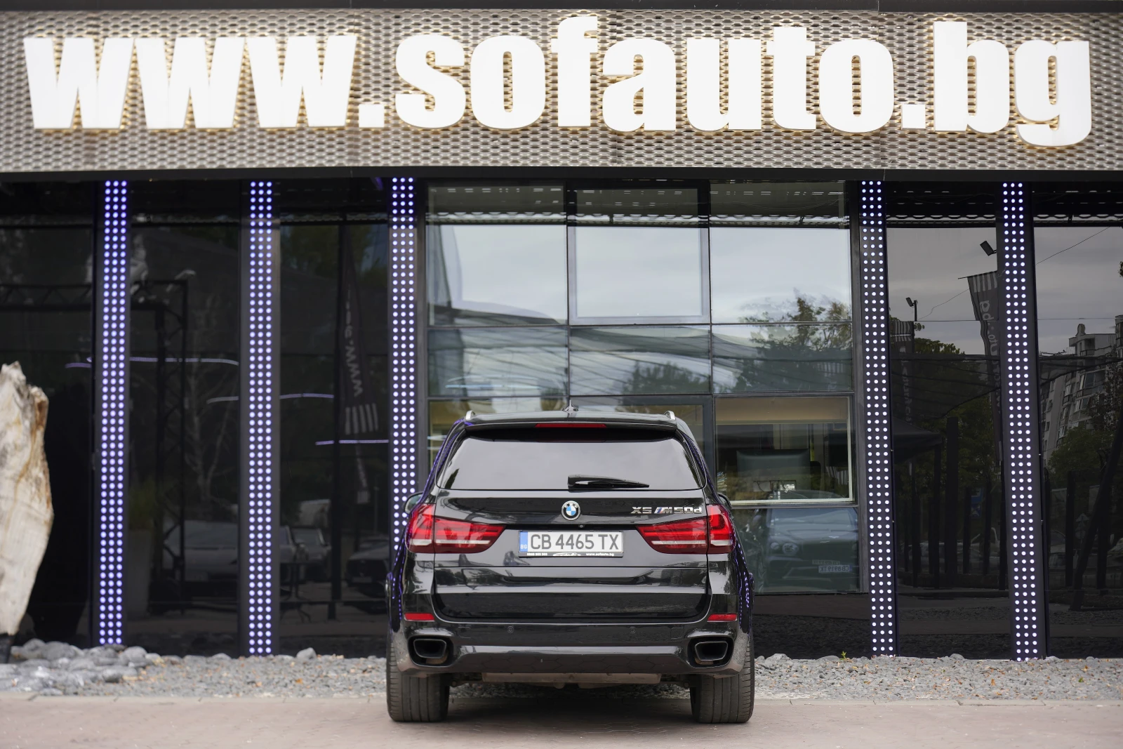 BMW X5 M50d xDrive АВТОМОБИЛА ИМА ДРЕБНИ ЗАБЕЛЕЖКИ, снимка 5 - Автомобили и джипове - 56222098
