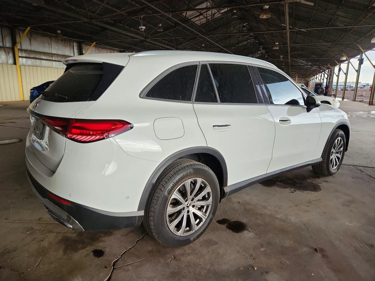 Mercedes-Benz GLC 300, снимка 4 - Автомобили и джипове - 56342186