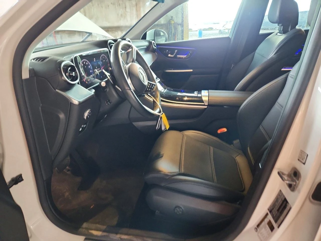Mercedes-Benz GLC 300, снимка 7 - Автомобили и джипове - 56342186