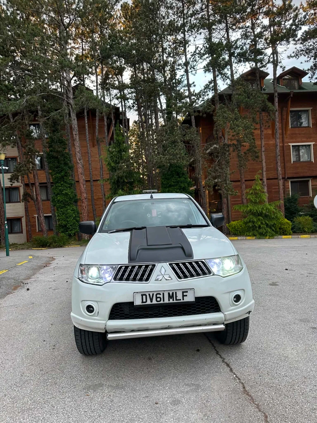 Mitsubishi L200 Перфектен , снимка 5 - Автомобили и джипове - 56535512