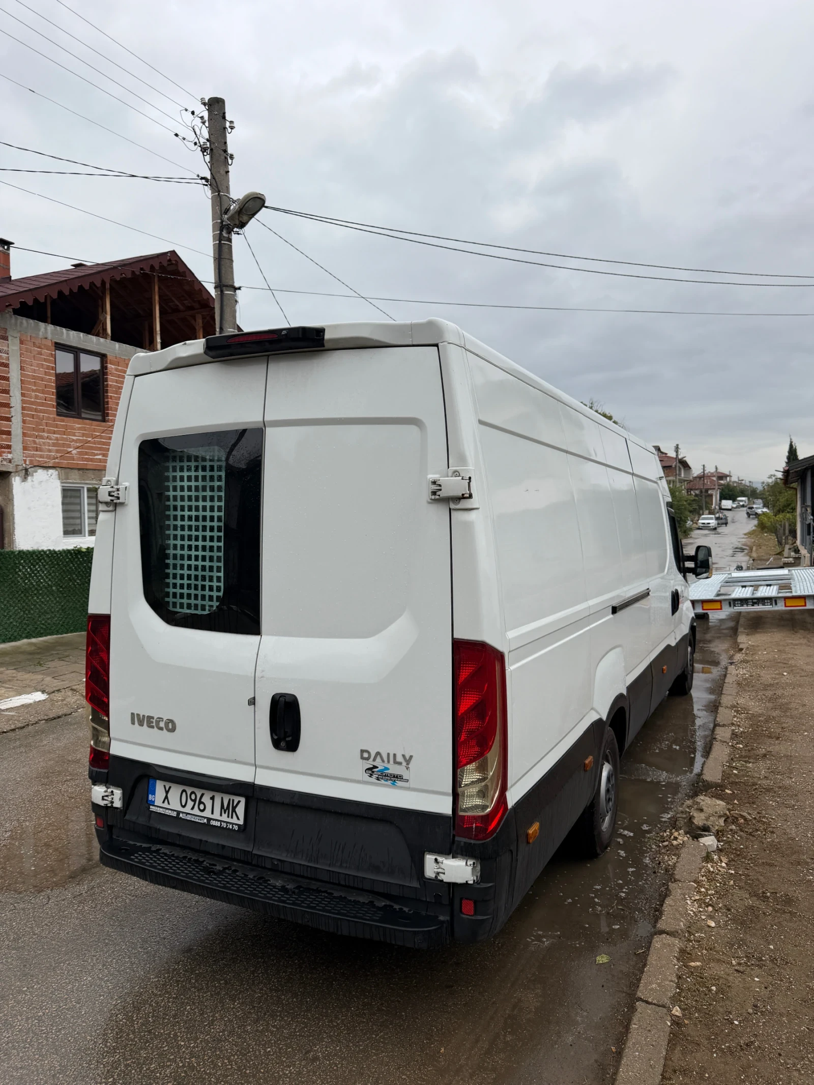 Iveco Daily, снимка 12 - Бусове и автобуси - 56248699