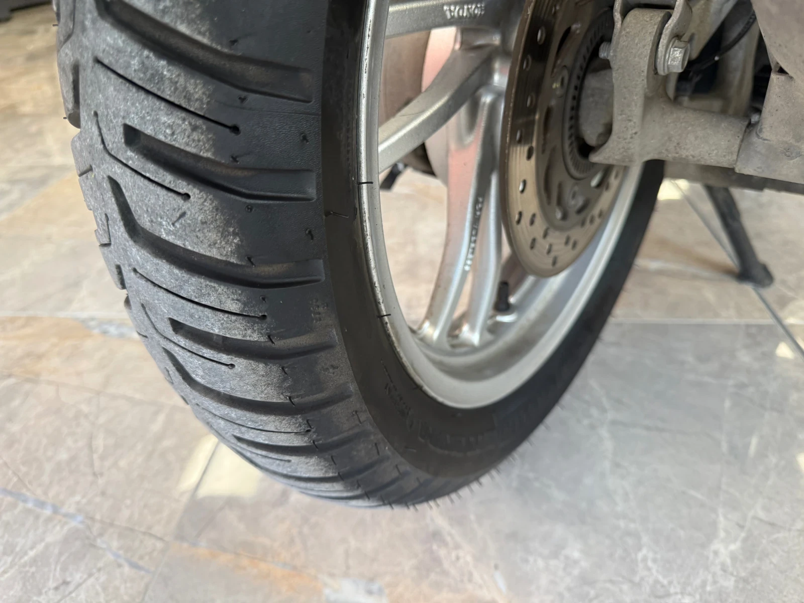 Honda Sh 125I ABS - изображение 8