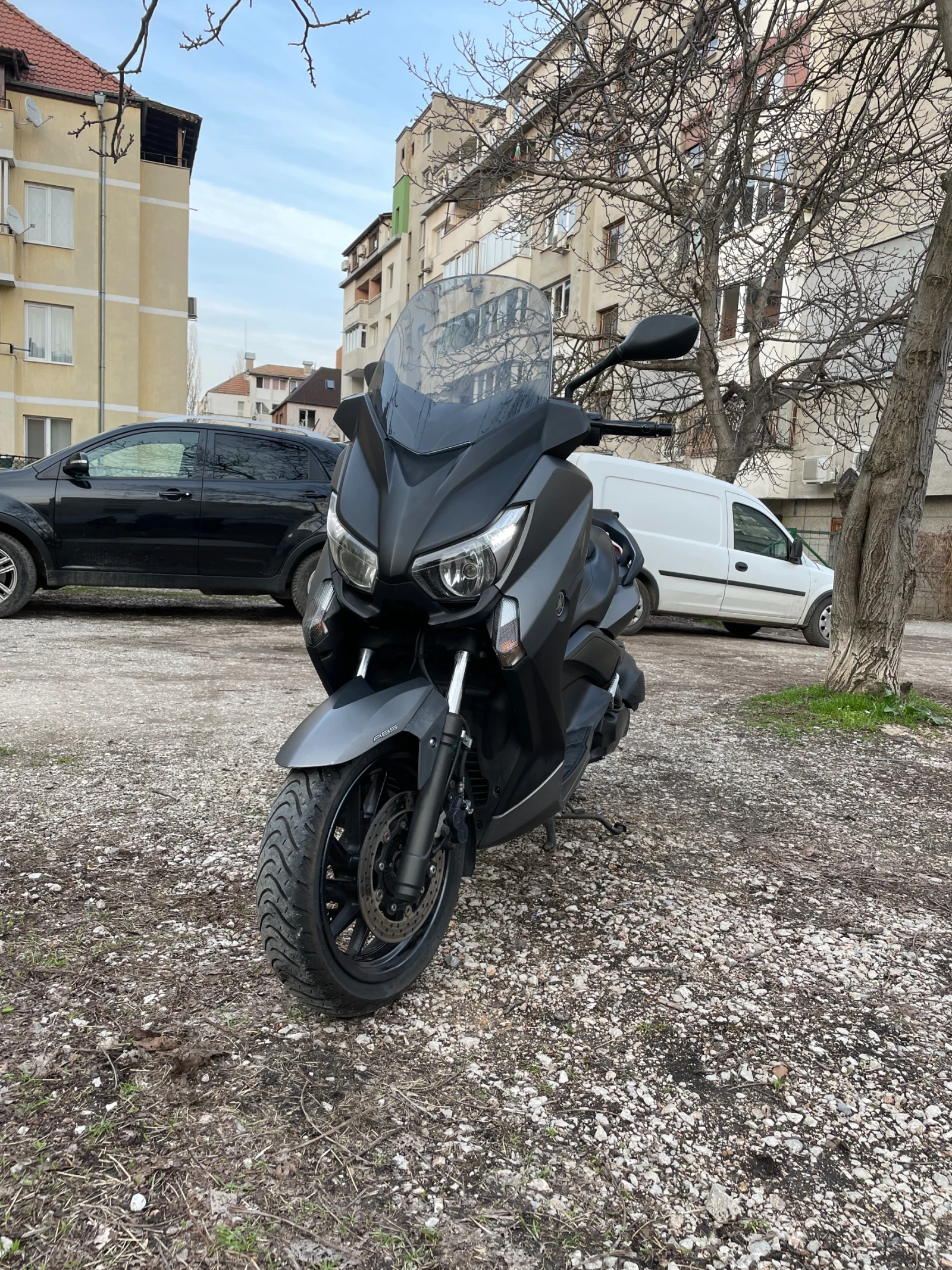 Yamaha X-max 400i ABS Куфар - изображение 4