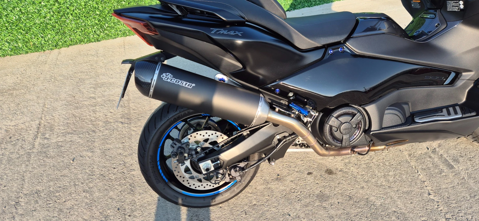 Yamaha T-max 560 Tech Max, снимка 12 - Мотоциклети и мототехника - 55583379