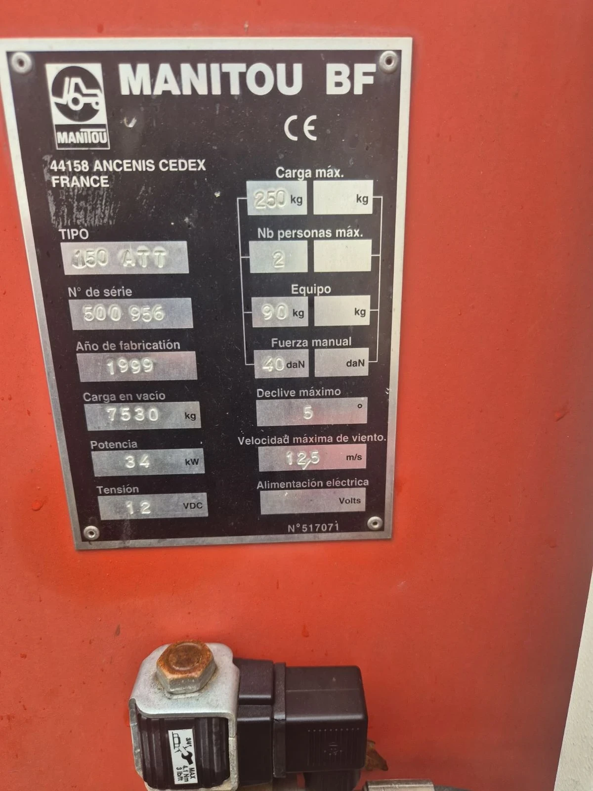 Автовишка Manitou BF, снимка 8 - Индустриална техника - 56655650