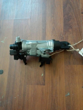 Контактен ключ с ключ Фолксваген Голф 7 1.6тди