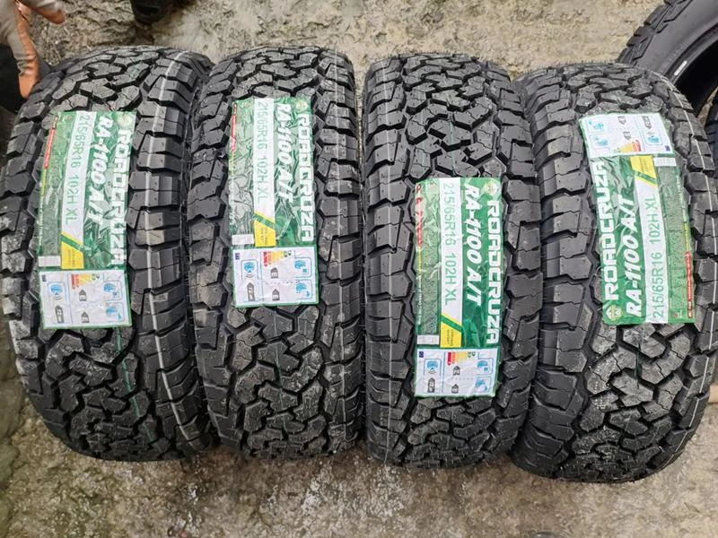 Гуми Всесезонни 215/65R16, снимка 1 - Гуми и джанти - 33284077