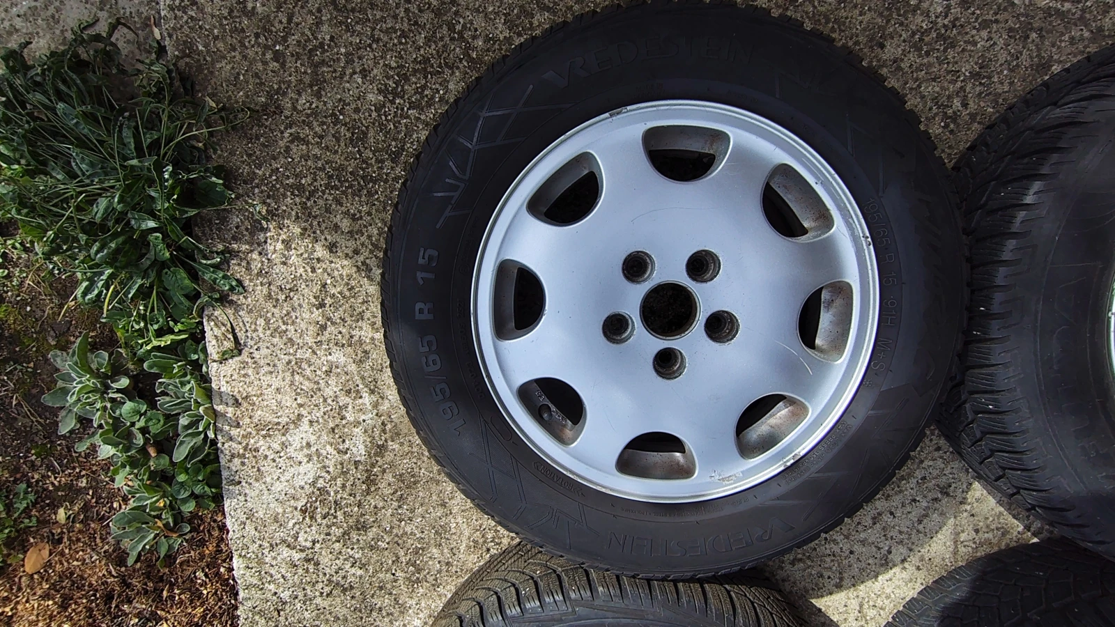 ���� � ������ 195/65R15 �� Audi A4 | Mobile.bg � ����������� 2