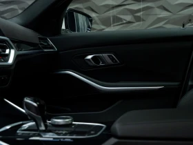 BMW 330 i* XDRIVE* PANO* CAM* MEMORY* ПОДГРЕВ* , снимка 17