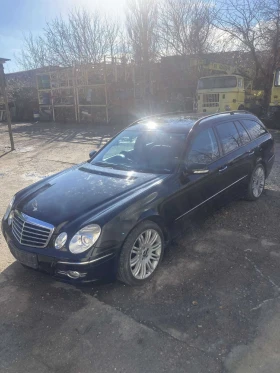 Mercedes-Benz E 320 S211, снимка 3