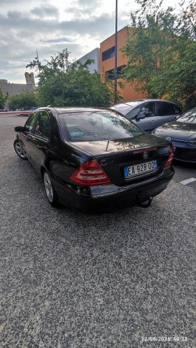 Обява за продажба на Mercedes-Benz 220 ~6 000 лв. - изображение 2