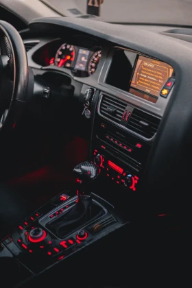 Audi A4 - 8500 € / 16624.56 лв. - 95106947 6