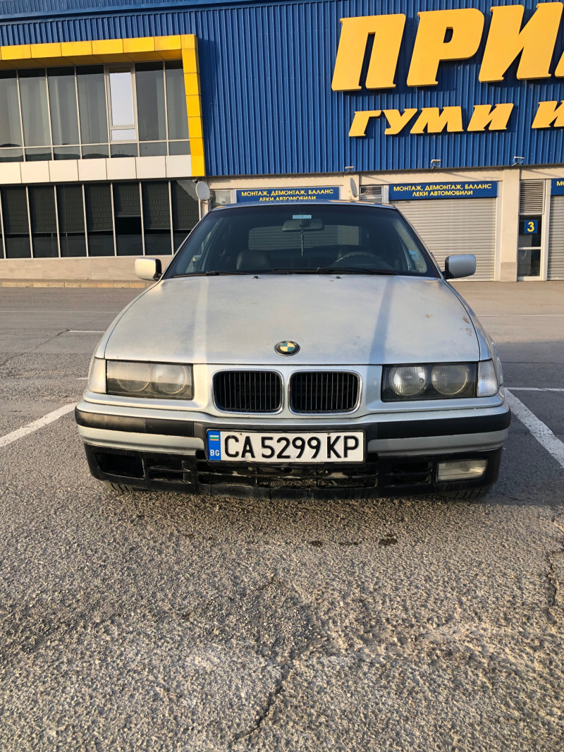 BMW 318 TDS, снимка 4 - Автомобили и джипове - 46129581