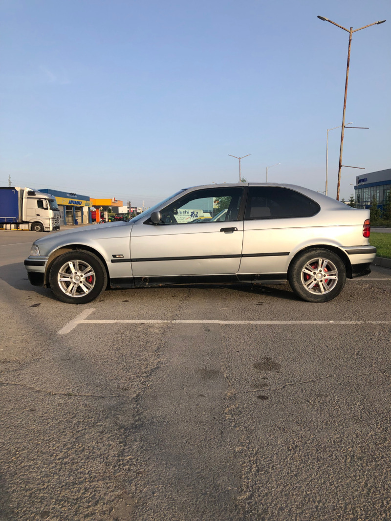 BMW 318 TDS, снимка 7 - Автомобили и джипове - 46129581