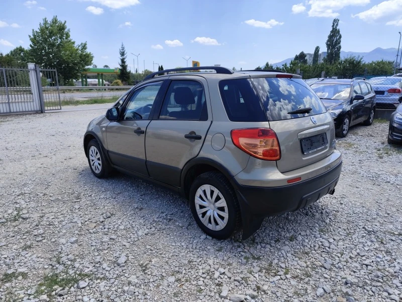 Fiat Sedici 1.9 дизел Италия 4х4, снимка 8 - Автомобили и джипове - 46526743