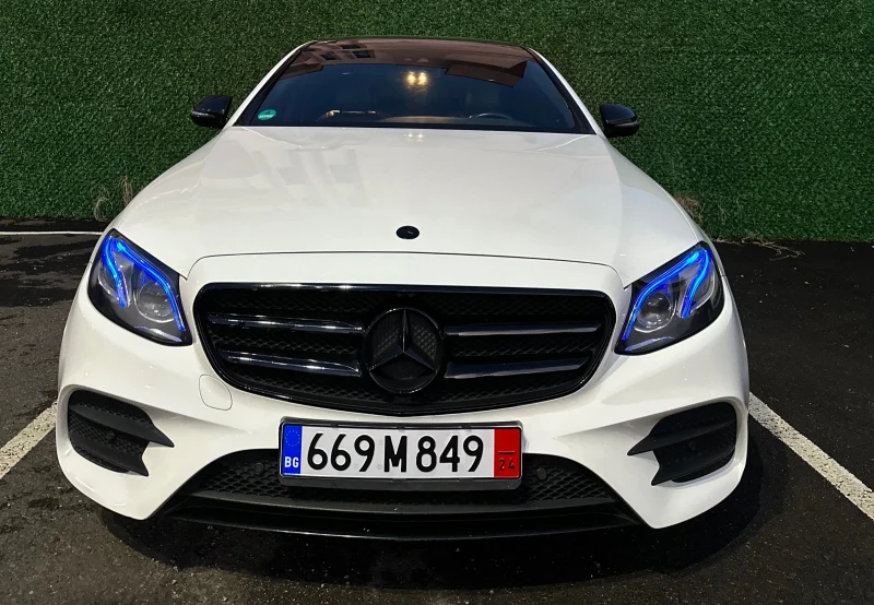 Mercedes-Benz E 350 AMG/9G-TRONIC/PANORAMA/BURMESTER/БЯЛА ПЕРЛА/, снимка 6 - Автомобили и джипове - 48299459