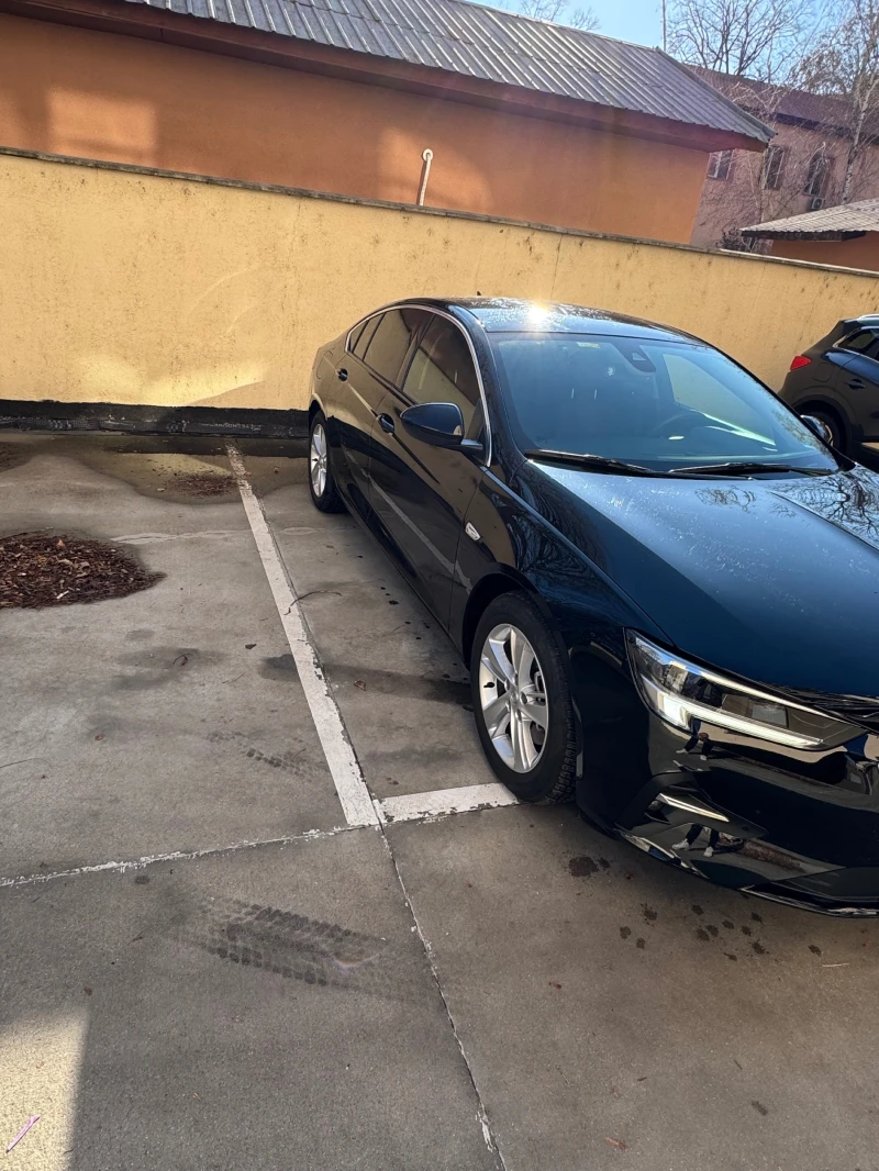 Opel Insignia, снимка 3 - Автомобили и джипове - 48431956